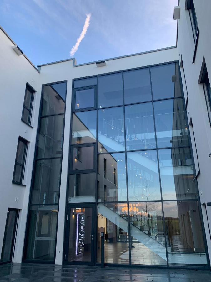 Intergroup Business & Design Hotel Ingolstadt Kosching Exterior foto